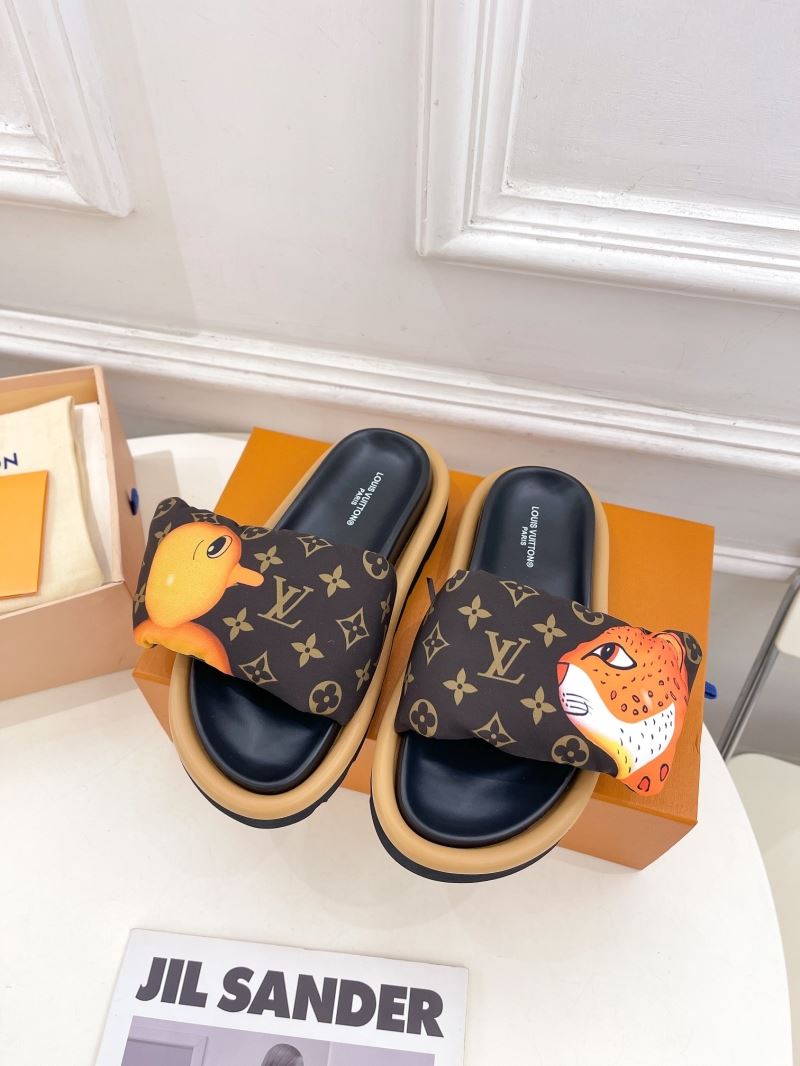 Louis Vuitton Slippers